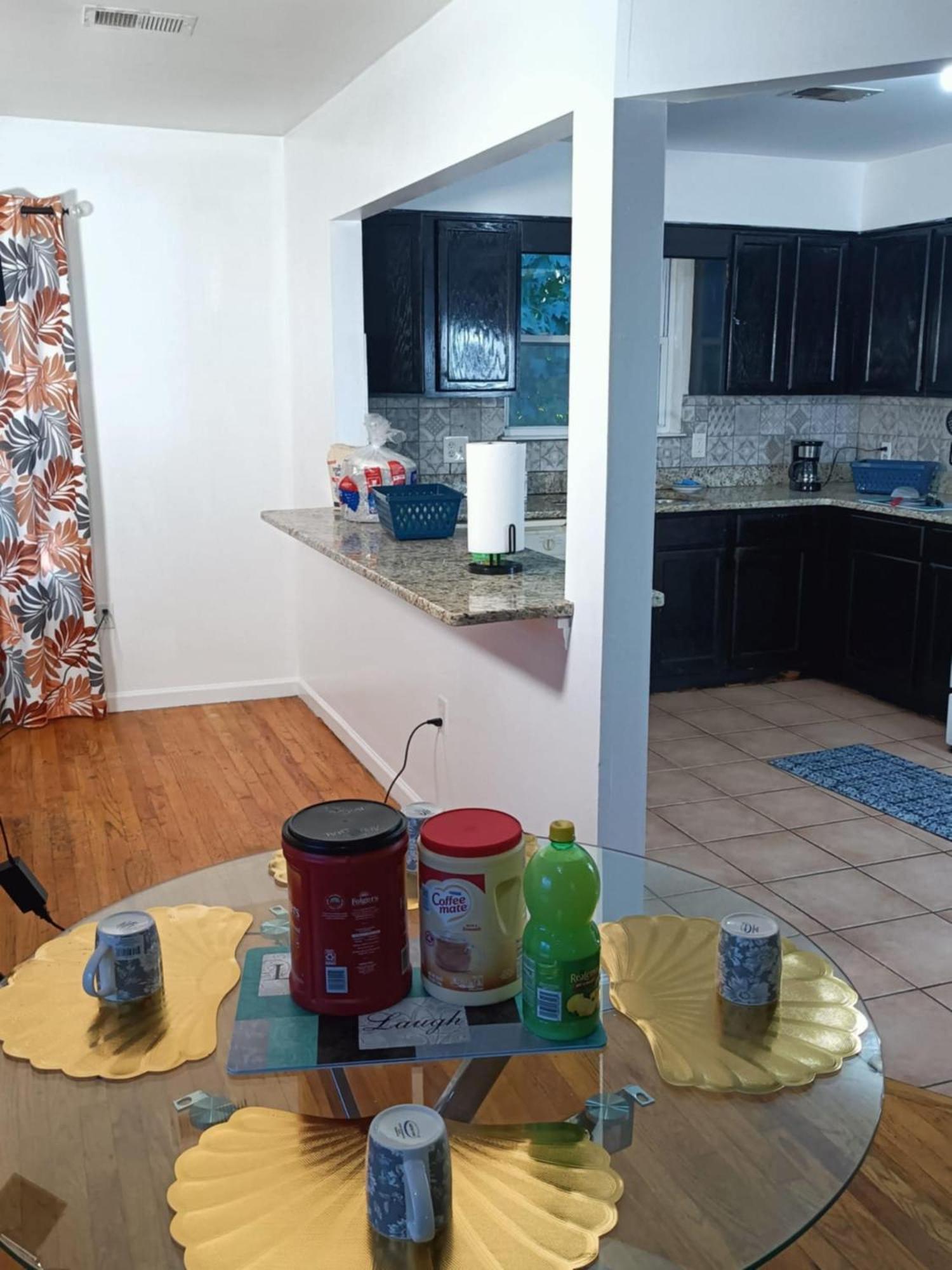 Fada Guest House - 38 Yates Ave Newark Esterno foto