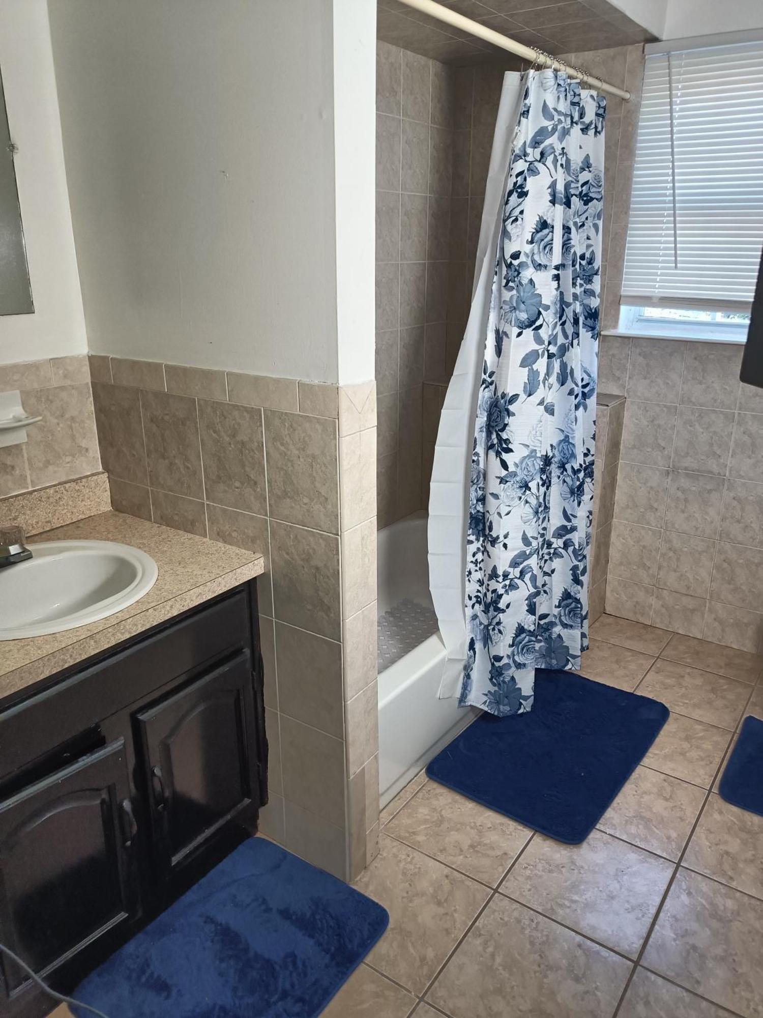 Fada Guest House - 38 Yates Ave Newark Esterno foto